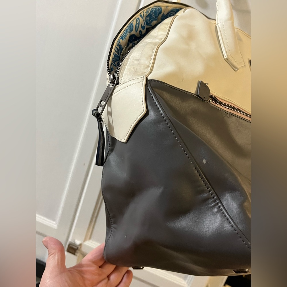 Lululemon Happy Hatha Hour Gym Bag Angel Wing & Soot Light - Picture 5 of 16